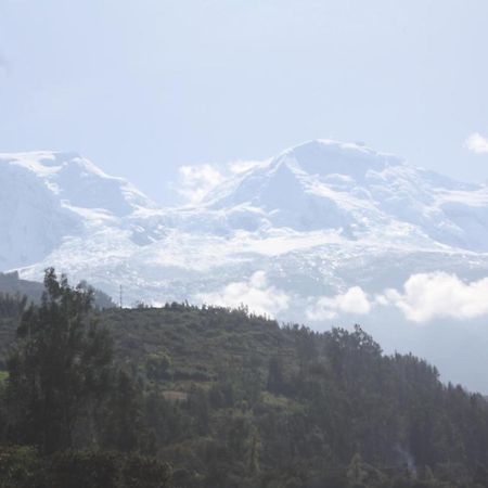 Huascaran Inn Манкос Экстерьер фото