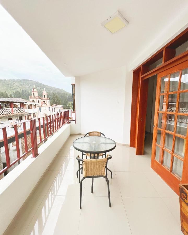 Huascaran Inn Манкос Экстерьер фото